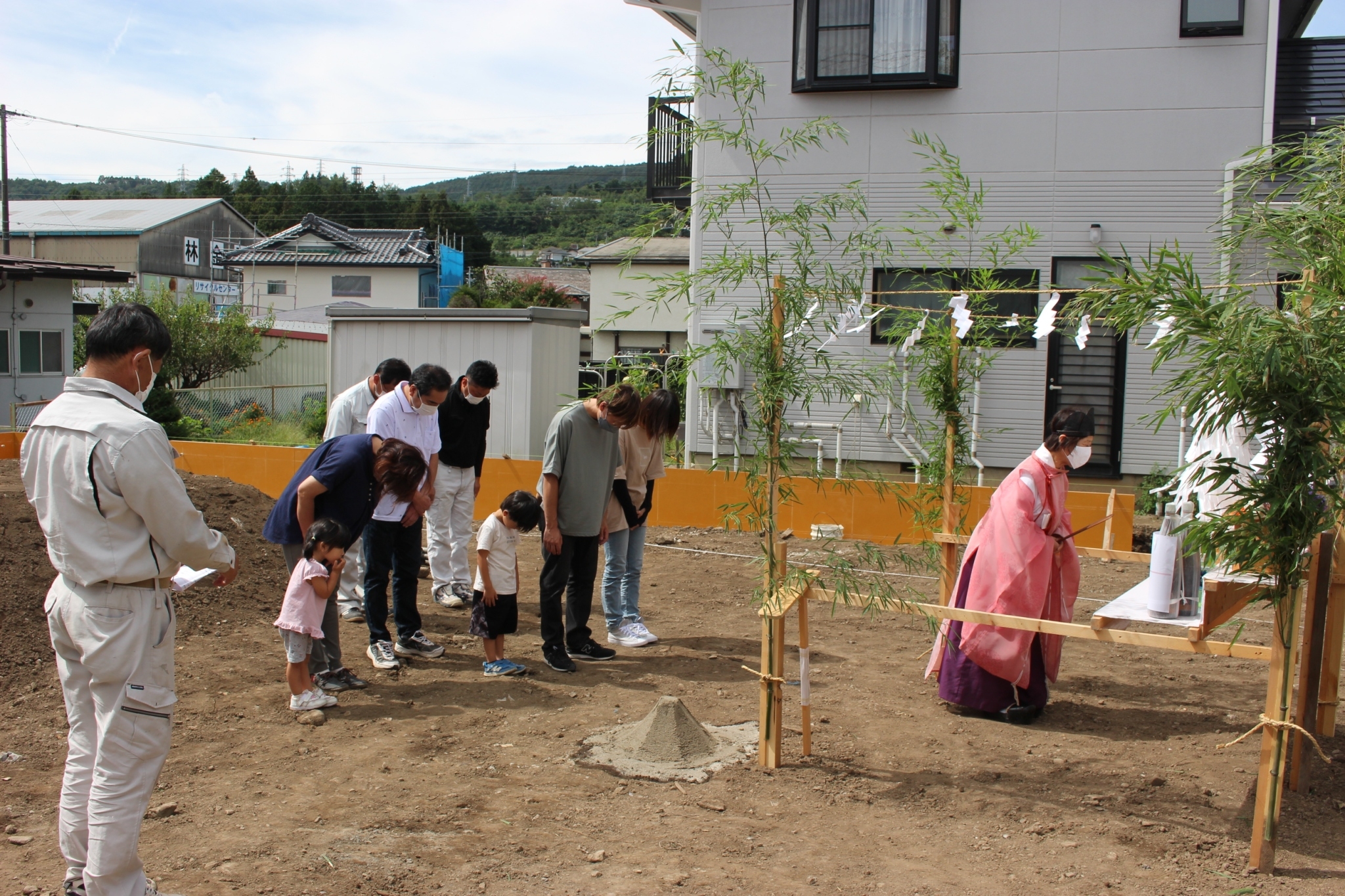 LINE_ALBUM_上島様邸　地鎮祭　2022.9.17_220929_56